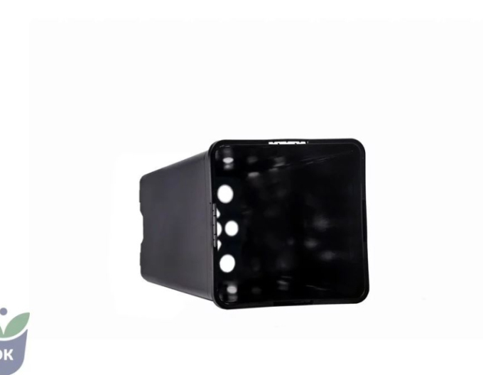 Ghiveci de flori din plastic pătrat 2l, 11 x 21,5 cm