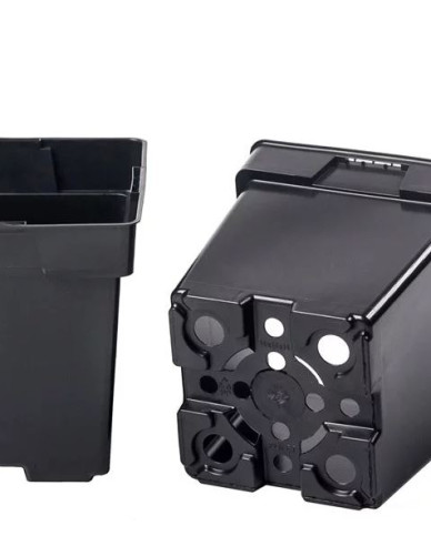 Ghiveci pătrat din plastic 2l, 14 x 14 cm